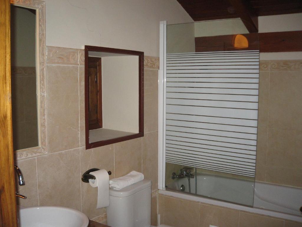 Hotel La Pradera Quintanaentello Habitación foto