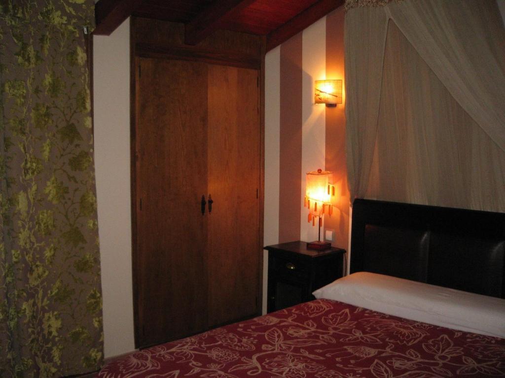 Hotel La Pradera Quintanaentello Habitación foto